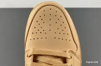 Hyperoad Jordan Vanilla “Pale Sand” SE Low 1 Air 0703
